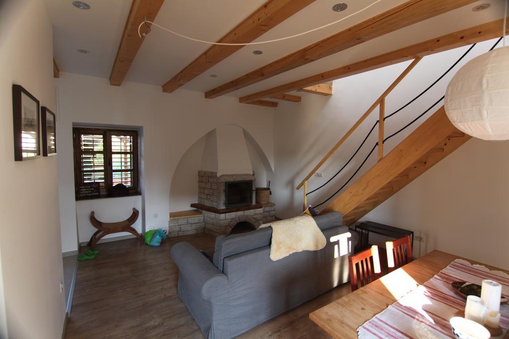 Holiday Home Kuca Na Moru Kornić المظهر الخارجي الصورة