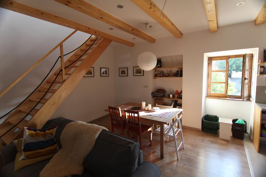Holiday Home Kuca Na Moru Kornić المظهر الخارجي الصورة